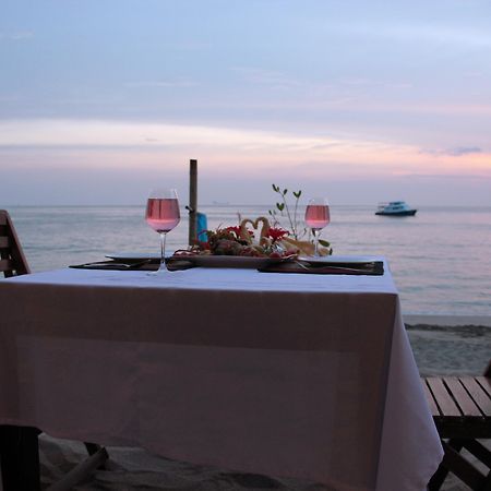 Amantra Resort & Spa Koh Lanta Exterior photo
