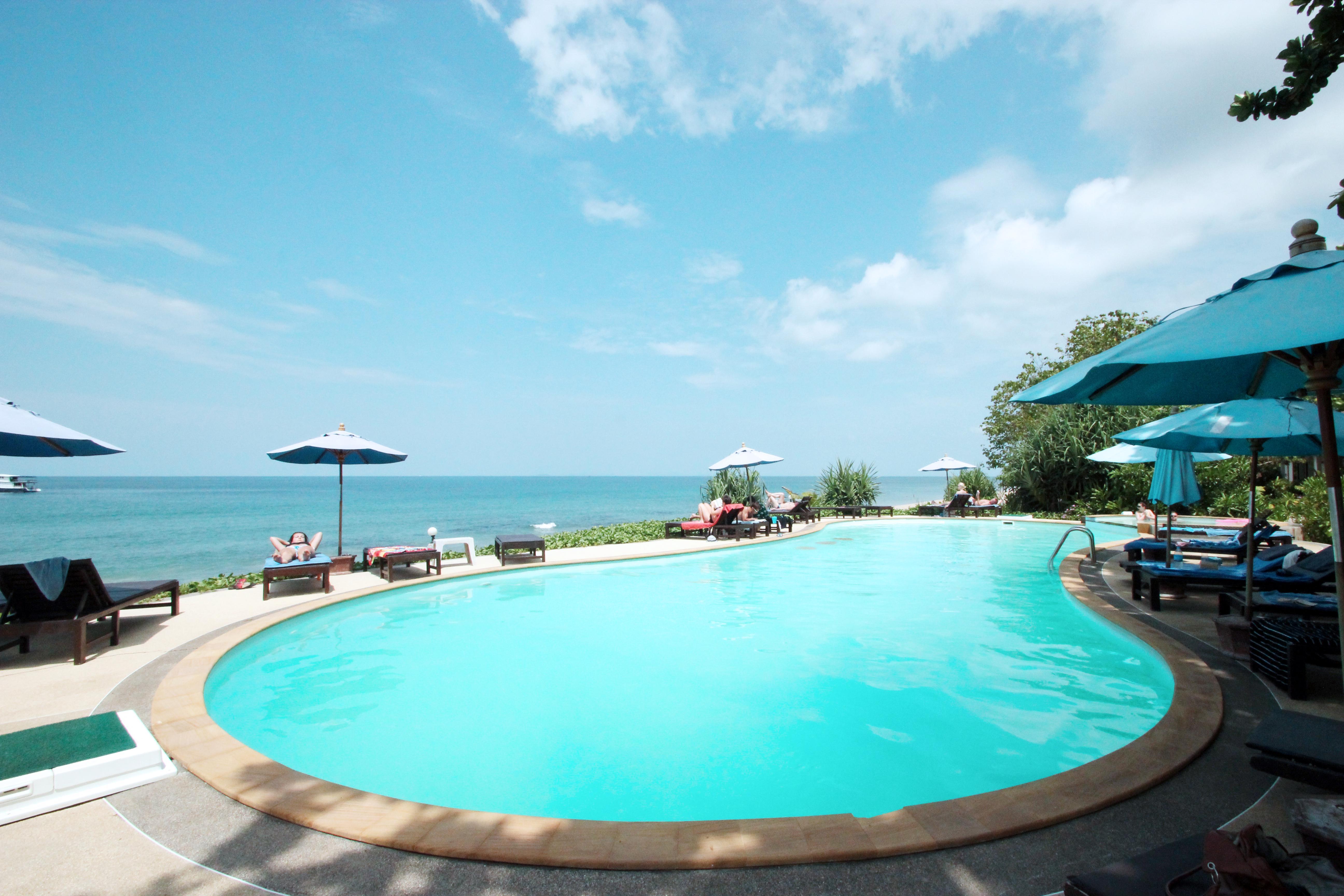 Amantra Resort & Spa Koh Lanta Exterior photo